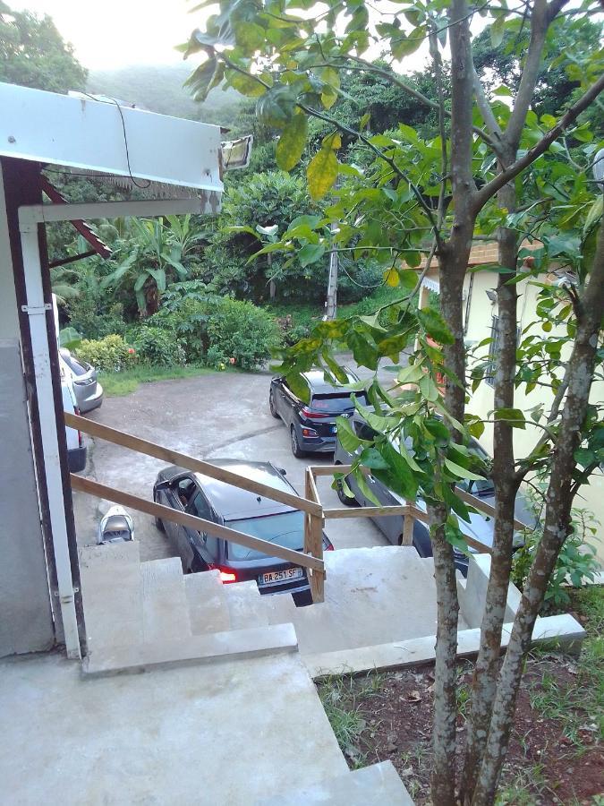 La Poulette Amazonienne Villa Riviere-Pilote Exterior photo